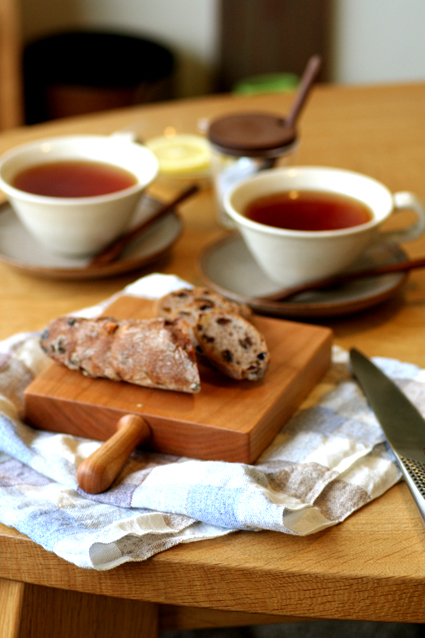 木のカッティングボード　ハーフ