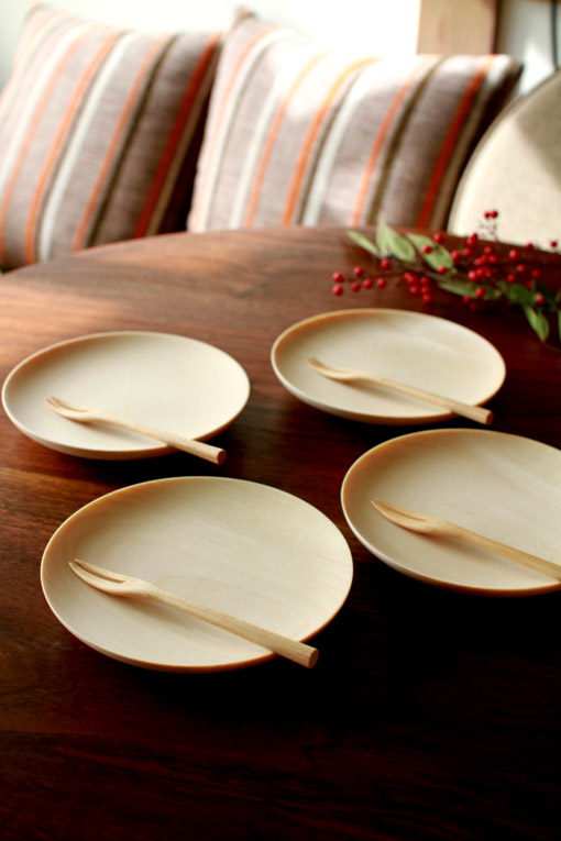 菓子フォークとともに