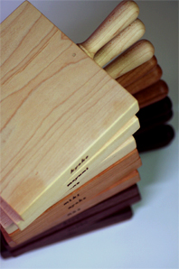 カッティングボード