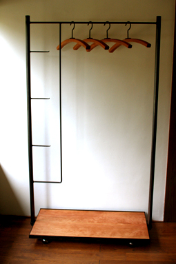 ハンガーラック